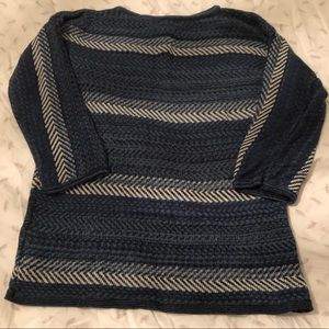 Lightweight sweater